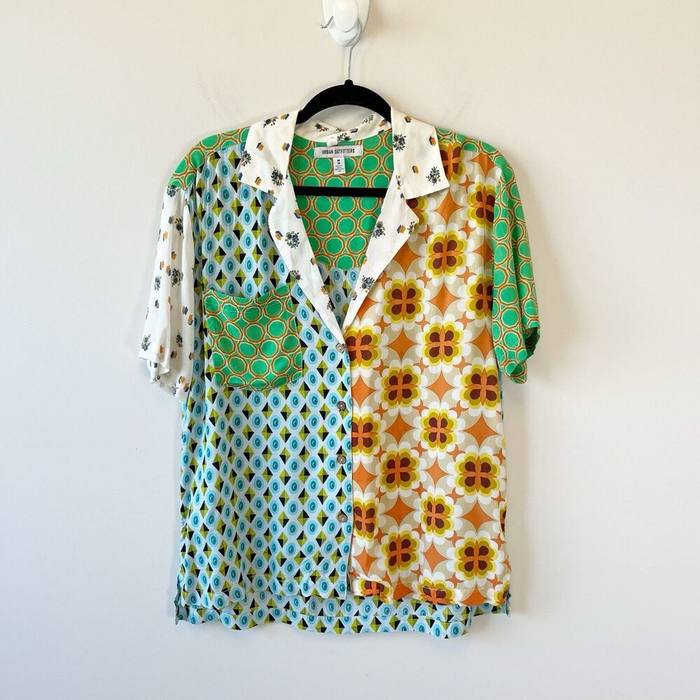 Urban Outfitters UO Gardenia Souvenir Button Down Top Patchwork Blouse Medium - Picture 6 of 12